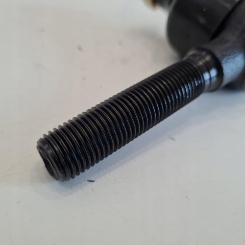 MERCEDES W111 W112 W114 W126 KOŃCÓWKA DRĄŻKA KIEROWNICZEGO MOOG ME-ES-0213