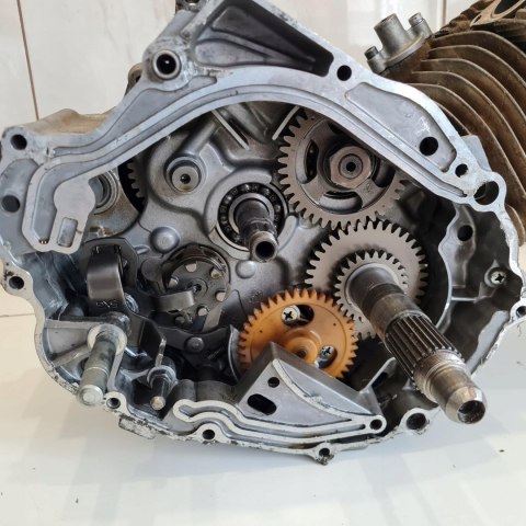 YAMAHA BRUIN 250 SILNIK GŁOWICA WAŁ CYLINDER TŁOK SŁUPEK SPRAWNY ! YAMAHA BRUIN 250 SILNIK GŁOWICA WAŁ CYLINDER TŁOK SŁUPEK SPRAWNY !
