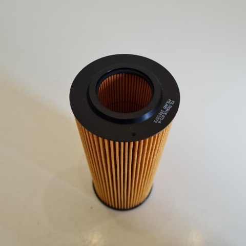 AUDI VOLKSWAGEN PORSCHE FILTR OLEJU FILTRON OE 671/4 AUDI VOLKSWAGEN PORSCHE FILTR OLEJU FILTRON OE 671/4