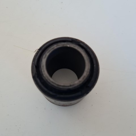 DAEWOO NUBIRA SILENTBLOCK TULEJA DRĄŻKA REAKCYJNEGO J50036D DAEWOO NUBIRA SILENTBLOCK TULEJA DRĄŻKA REAKCYJNEGO J50036D