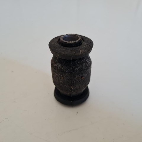 DAEWOO TICO TULEJA SILENTBLOCK WAHACZA 45261A78B00