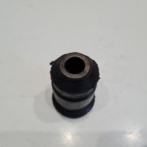 FIAT SEICENTO CINQUECENTO TULEJA SILENTBLOCK WAHACZA FZ9533