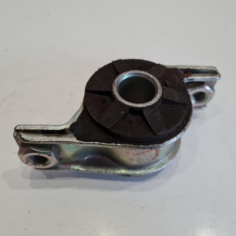FIAT TIPO TEMPRA LANCIA DEDRA TULEJA MOCOWANIE WAHACZA J42047BYMT FIAT TIPO TEMPRA LANCIA DEDRA TULEJA MOCOWANIE WAHACZA J42047BYMT