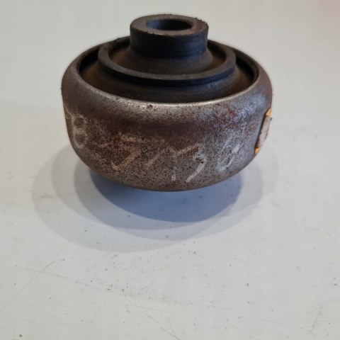 FORD MONDEO II TULEJA WAHACZA SILENTBLOCK 1023058