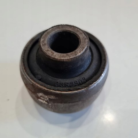 OPEL OMEGA B TULEJA SILENTBLOCK WAHACZA 0352303