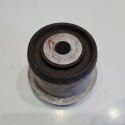 OPEL VECTRA B TULEJA TYLNEJ BELKI HP205824