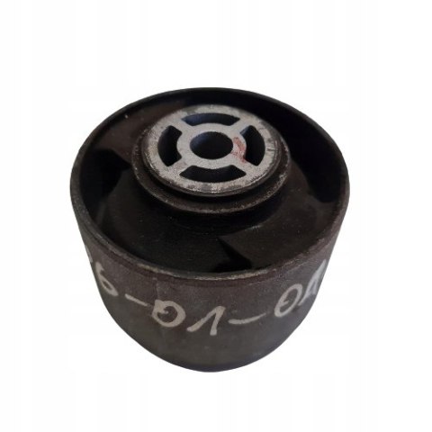 PEUGEOT PARTNER CITROEN BERLINGO PODUSZKA SILNIKA