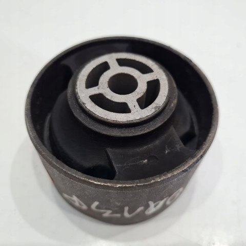 PEUGEOT PARTNER CITROEN BERLINGO PODUSZKA SILNIKA