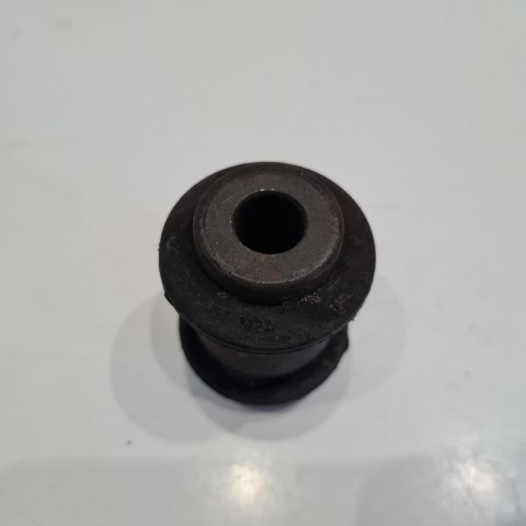 SEAT SKODA VOLKSWAGEN TULEJA SILENTBLOCK WAHACZA 6Q0 407 182A SEAT SKODA VOLKSWAGEN TULEJA SILENTBLOCK WAHACZA 6Q0 407 182A