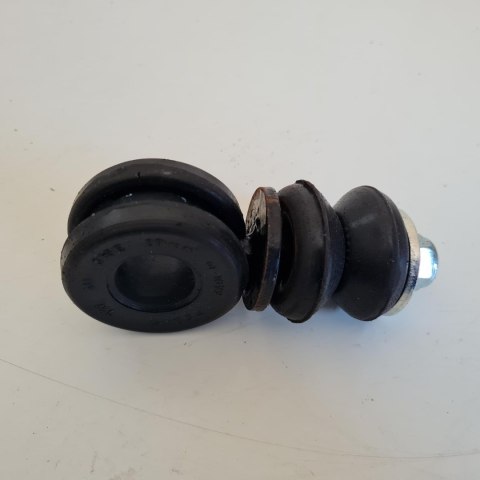VOLKSWAGEN PASSAT B3 ŁĄCZNIK DRĄŻKA STABILIZATORA 357411315A VOLKSWAGEN PASSAT B3 ŁĄCZNIK DRĄŻKA STABILIZATORA 357411315A