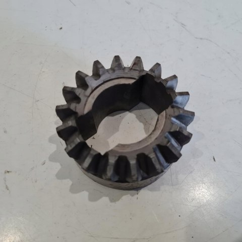 FIAT 126P MALUCH KOŁO KORONKA MECHANIZMU RÓŻNICOWEGO FIAT 126P MALUCH KOŁO KORONKA MECHANIZMU RÓŻNICOWEGO