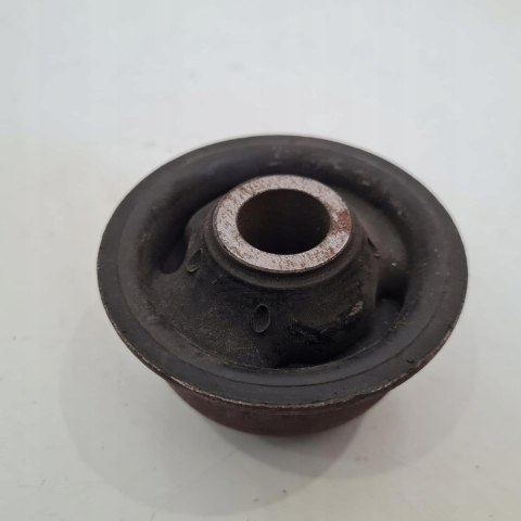 SEAT IBIZA VW GOLF IV TULEJA SILENTBLOCK WAHACZA SWAG 30690003 SEAT IBIZA VW GOLF IV TULEJA SILENTBLOCK WAHACZA SWAG 30690003