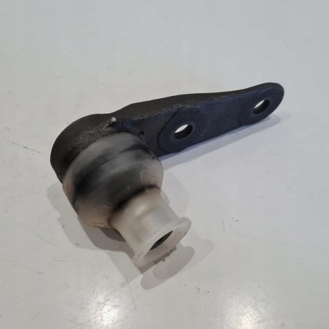 AUDI 80 SWORZEŃ WAHACZA LEMFORDER 025215516504