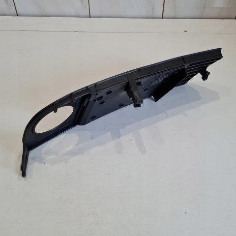 AUDI A6 C5 ATRAPA KRATKA ZAŚLEPKA ZDERZAKA PRAWA 132727-6 AUDI A6 C5 ATRAPA KRATKA ZAŚLEPKA ZDERZAKA PRAWA 132727-6