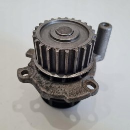 AUDI SEAT SKODA VOLKSWAGEN POMPA WODY 06A 121 021