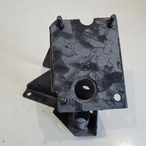 FIAT 125P FSO POLONEZ WSPORNIK MOCOWANIE SERWA HAMULCOWEGO FIAT 125P FSO POLONEZ WSPORNIK MOCOWANIE SERWA HAMULCOWEGO