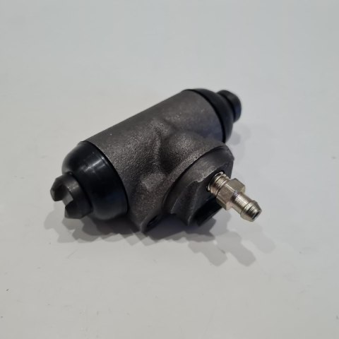 FIAT CINQUECENTO CYLINDEREK HAMULCOWY FIAT CINQUECENTO CYLINDEREK HAMULCOWY