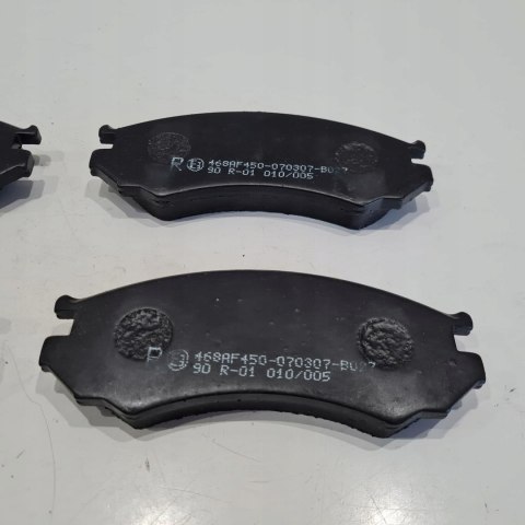 NISSAN PRIMERA P10 KLOCKI HAMULCOWE KOMPLET ABS 36739 NISSAN PRIMERA P10 KLOCKI HAMULCOWE KOMPLET ABS 36739
