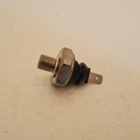 AUDI SEAT SKODA VOLKSWAGEN FORD CZUJNIK CIŚNIENIA OLEJU TOPRAN 101107755 AUDI SEAT SKODA VOLKSWAGEN FORD CZUJNIK CIŚNIENIA OLEJU TOPRAN 101107755
