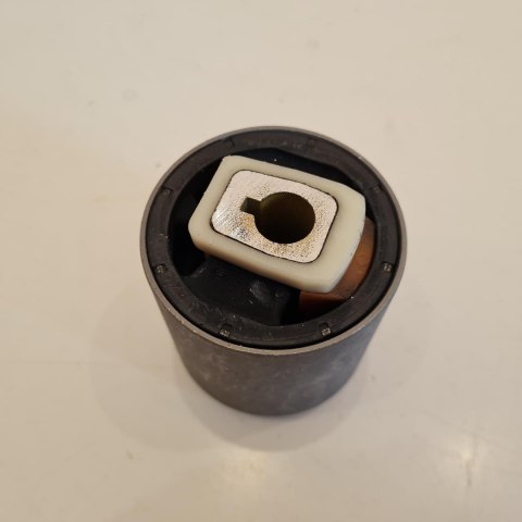 BMW 5 E39 7 E38 TULEJA WAHACZA SIDEM 821622 BMW 5 E39 7 E38 TULEJA WAHACZA SIDEM 821622