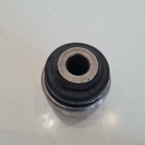 BMW SERIA 3 E36 E46 SILENTBLOCK TULEJA WAHACZA TOPRAN 500337586 BMW SERIA 3 E36 E46 SILENTBLOCK TULEJA WAHACZA TOPRAN 500337586