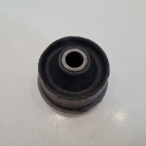 FORD FIESTA COURIER TULEJA WAHACZA SILENTBLOCK RUVILLE 985205 FORD FIESTA COURIER TULEJA WAHACZA SILENTBLOCK RUVILLE 985205