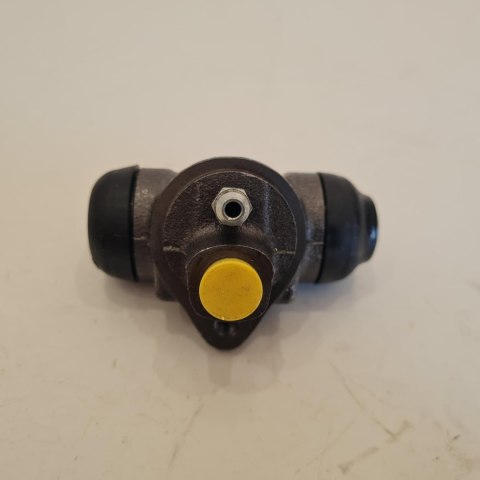 FORD FIESTA CYLINDEREK HAMULCOWY AP 4289 FORD FIESTA CYLINDEREK HAMULCOWY AP 4289