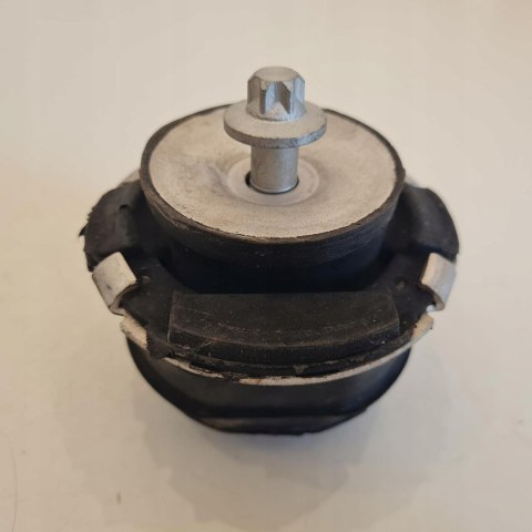 MERCEDES W210 TULEJA PODUSZKA TYLNEJ BELKI TOPRAN 400538755 MERCEDES W210 TULEJA PODUSZKA TYLNEJ BELKI TOPRAN 400538755