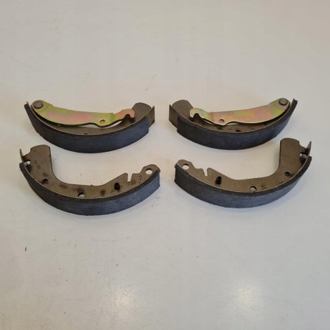 OPEL CORSA A KADETT D E SZCZĘKI HAMULCOWE KOMPLET WERTTEILE 464141 OPEL CORSA A KADETT D E SZCZĘKI HAMULCOWE KOMPLET WERTTEILE 464141