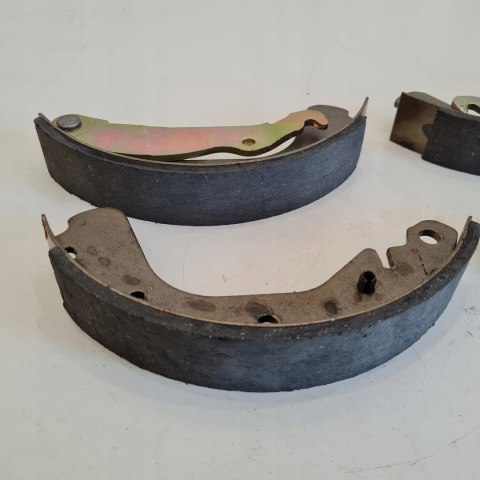OPEL CORSA A KADETT D E SZCZĘKI HAMULCOWE KOMPLET WERTTEILE 464141 OPEL CORSA A KADETT D E SZCZĘKI HAMULCOWE KOMPLET WERTTEILE 464141