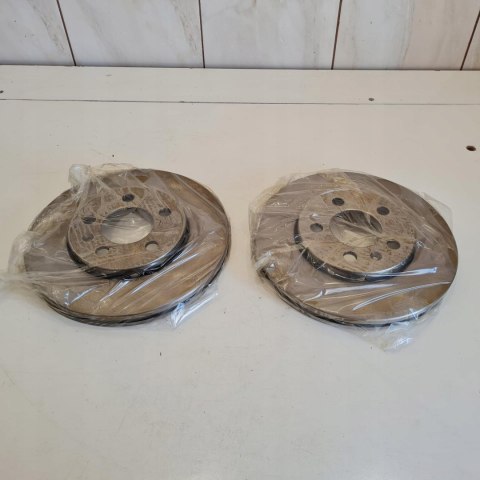 SKODA OCTAVIA I SEAT LEON TARCZE HAMULCOWE PRZÓD KPL WERTTEILE WTD2680 SKODA OCTAVIA I SEAT LEON TARCZE HAMULCOWE PRZÓD KPL WERTTEILE WTD2680
