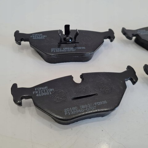BMW SERIA 3 E36 SERIA 5 E34 KLOCKI HAMULCOWE KOMPLET FOMAR FO 469881 BMW SERIA 3 E36 SERIA 5 E34 KLOCKI HAMULCOWE KOMPLET FOMAR FO 469881