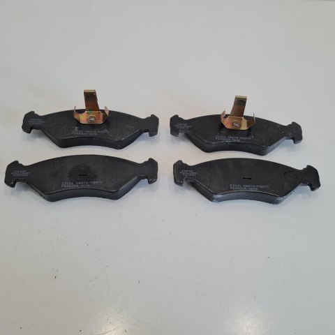 FORD FIESTA KA MAZDA 121 KLOCKI HAMULCOWE KOMPLET FOMAR FO 633481 FORD FIESTA KA MAZDA 121 KLOCKI HAMULCOWE KOMPLET FOMAR FO 633481
