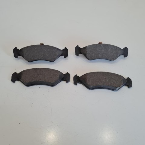 FORD FIESTA KA MAZDA 121 KLOCKI HAMULCOWE KOMPLET FOMAR FO 633481 FORD FIESTA KA MAZDA 121 KLOCKI HAMULCOWE KOMPLET FOMAR FO 633481
