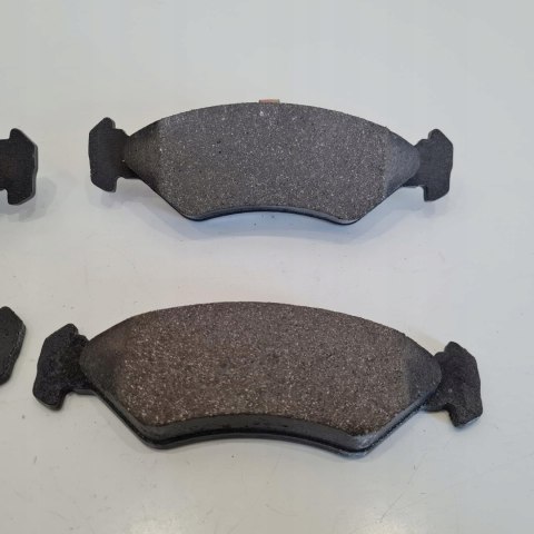 FORD FIESTA KA MAZDA 121 KLOCKI HAMULCOWE KOMPLET FOMAR FO 633481 FORD FIESTA KA MAZDA 121 KLOCKI HAMULCOWE KOMPLET FOMAR FO 633481