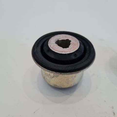 NISSAN RENAULT SILENTBLOCK TULEJA WAHACZA KOMPLET FEBI BILSTEIN 14949 NISSAN RENAULT SILENTBLOCK TULEJA WAHACZA KOMPLET FEBI BILSTEIN 14949