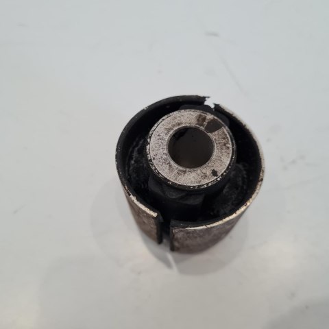 VOLKSWAGEN TRANSPORTER T4 SILENTBLOCK TULEJA WAHACZA FEBI BILSTEIN 10852 VOLKSWAGEN TRANSPORTER T4 SILENTBLOCK TULEJA WAHACZA FEBI BILSTEIN 10852
