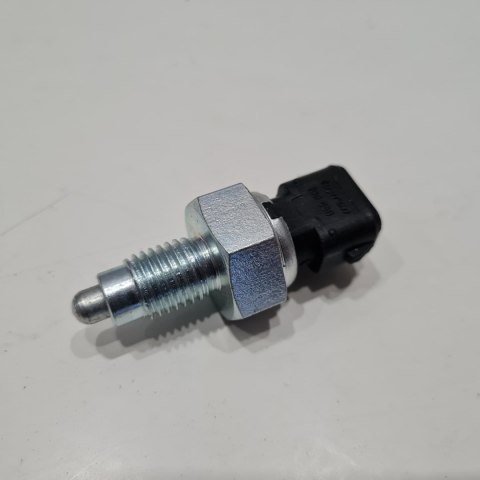 AUDI A4 B5 A6 C4 CZUJNIK TEMPERATURY PŁYNU CHŁODZĄCEGO TOPRAN 109 627 AUDI A4 B5 A6 C4 CZUJNIK TEMPERATURY PŁYNU CHŁODZĄCEGO TOPRAN 109 627