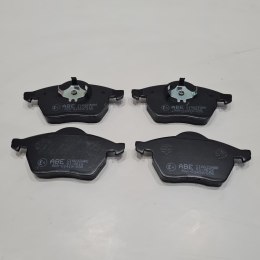 AUDI A4 B5 VW PASSAT B5 GOLF IV KLOCKI HAMULCOWE KOMPLET ABE C1A022ABE