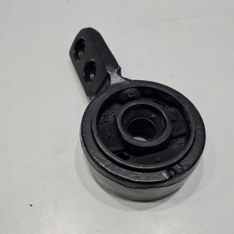 BMW SERIA 3 E36 SILENTBLOCK TULEJA WAHACZA PRAWA TOPRAN 500743755 BMW SERIA 3 E36 SILENTBLOCK TULEJA WAHACZA PRAWA TOPRAN 500743755