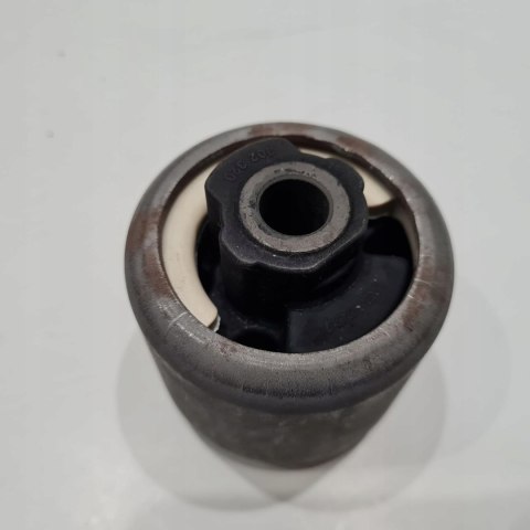 FORD FIESTA MK4 SILENTBLOCK TULEJA WAHACZA TOPRAN 302320755 FORD FIESTA MK4 SILENTBLOCK TULEJA WAHACZA TOPRAN 302320755
