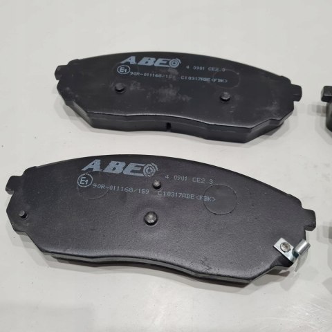 KIA SORENTO I KLOCKI HAMULCOWE KOMPLET ABE C10317ABE KIA SORENTO I KLOCKI HAMULCOWE KOMPLET ABE C10317ABE