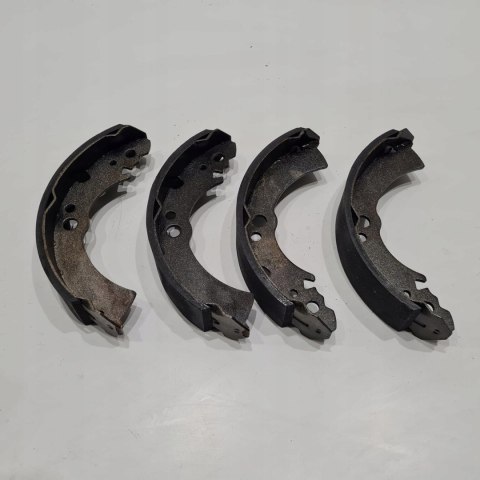NISSAN SUNNY CHERRY SZCZĘKI HAMULCOWE KOMPLET ABE C01001ABE NISSAN SUNNY CHERRY SZCZĘKI HAMULCOWE KOMPLET ABE C01001ABE