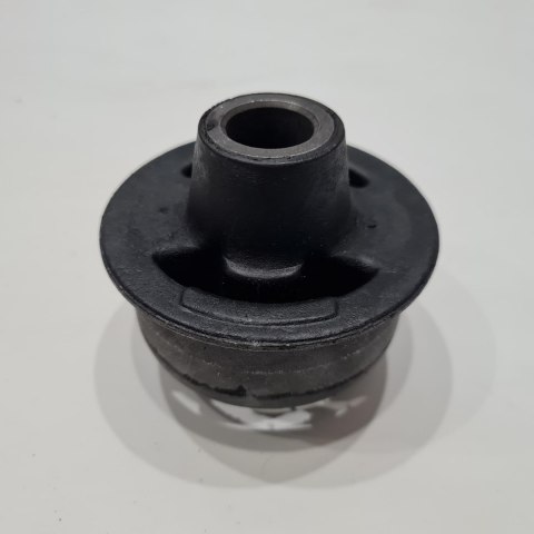 OPEL ASTRA F VECTRA A CALIBRA SILENTBLOCK TULEJA WAHACZA TOPRAN 200499755 OPEL ASTRA F VECTRA A CALIBRA SILENTBLOCK TULEJA WAHACZA TOPRAN 200499755