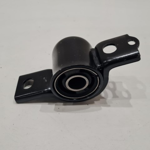 SKODA FELICIA VW CADDY SILENTBLOCK TULEJA WAHACZA LEWA FORTUNE LINE Z-9681 SKODA FELICIA VW CADDY SILENTBLOCK TULEJA WAHACZA LEWA FORTUNE LINE Z-9681