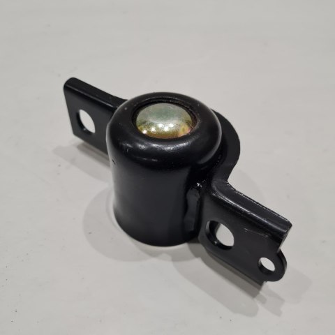 SKODA FELICIA VW CADDY SILENTBLOCK TULEJA WAHACZA LEWA FORTUNE LINE Z-9681 SKODA FELICIA VW CADDY SILENTBLOCK TULEJA WAHACZA LEWA FORTUNE LINE Z-9681