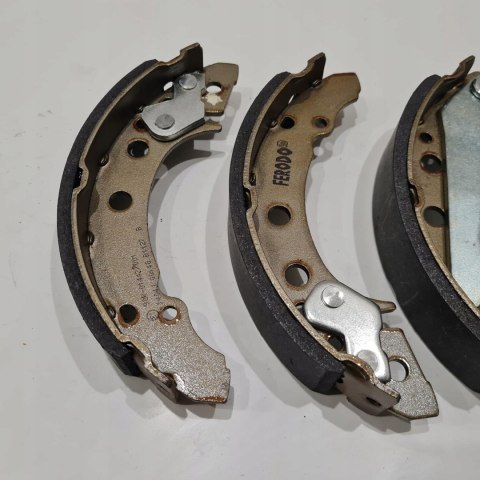 AUDI SEAT VOLKSWAGEN SZCZĘKI HAMULCOWE KOMPLET FERODO FSB191 AUDI SEAT VOLKSWAGEN SZCZĘKI HAMULCOWE KOMPLET FERODO FSB191