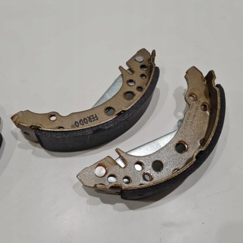 AUDI SEAT VOLKSWAGEN SZCZĘKI HAMULCOWE KOMPLET FERODO FSB191 AUDI SEAT VOLKSWAGEN SZCZĘKI HAMULCOWE KOMPLET FERODO FSB191