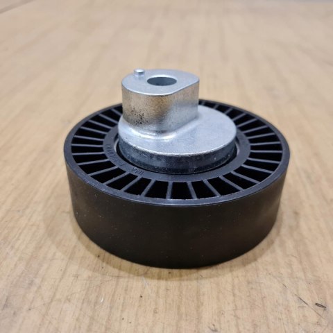 BMW E36 E46 ROLKA NAPINACZA PASKA ROZRZĄDU RUVILLE 55007 BMW E36 E46 ROLKA NAPINACZA PASKA ROZRZĄDU RUVILLE 55007