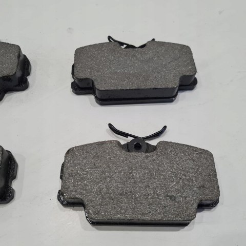 BMW SERIA 3 E30 MERCEDES 190 W201 KLOCKI HAMULCOWE KOMPLET FOMAR FO 422481 BMW SERIA 3 E30 MERCEDES 190 W201 KLOCKI HAMULCOWE KOMPLET FOMAR FO 422481